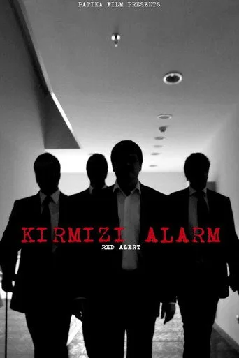Kırmızı Alarm (2011) posteri