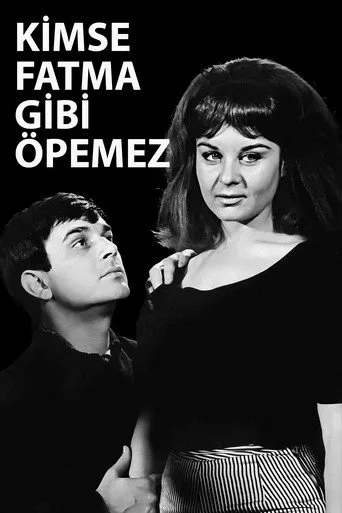 Kimse Fatma Gibi Öpemez (1964) posteri