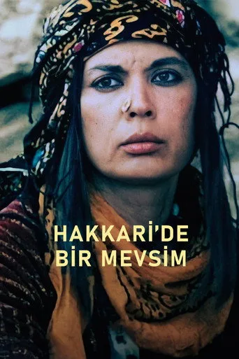 Hakkâri'de Bir Mevsim (1983) posteri