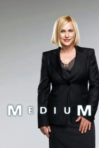 Medium 6. sezon posteri