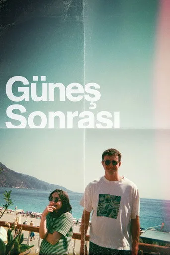 Güneş Sonrası (2022) posteri