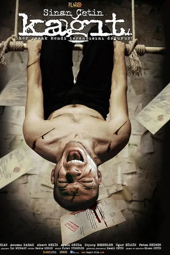 Kağıt (2011) posteri