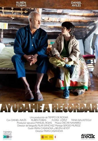Yardım Et Hatırlayayım (2012) posteri