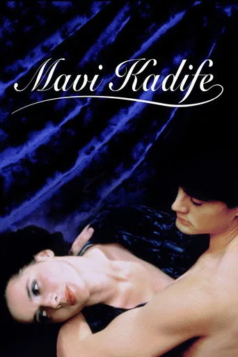 Mavi Kadife (1986) posteri