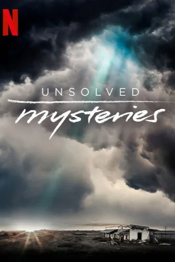Unsolved Mysteries (2020) posteri