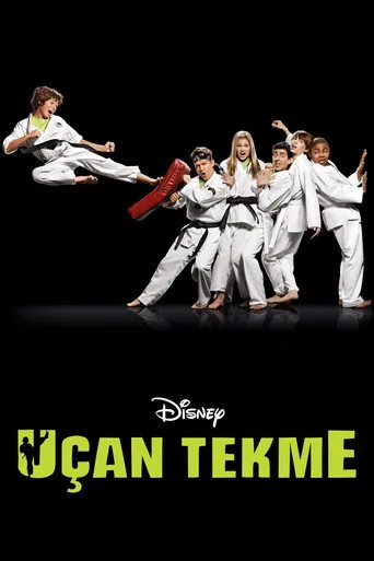 Uçan Tekme (2011) posteri