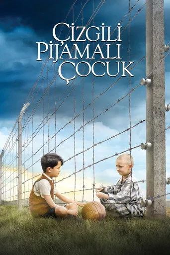 Çizgili Pijamalı Çocuk (2008) posteri