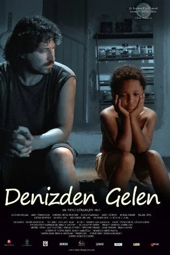 Denizden Gelen (2010) posteri