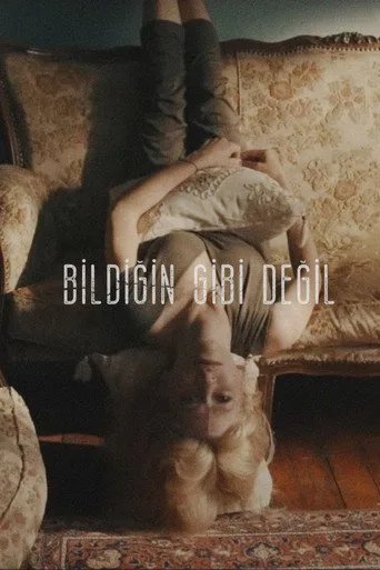 Bildiğin Gibi Değil (2025) posteri