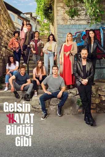Gelsin Hayat Bildiği Gibi (2022) posteri