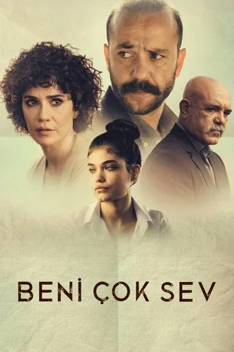 Beni Çok Sev (2021) posteri