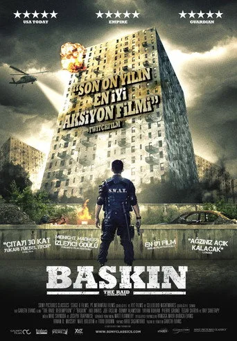 Baskın (2012) posteri