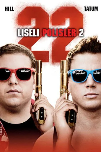 Liseli Polisler 2 (2014) posteri