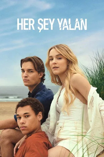 Her Şey Yalan (2023) posteri