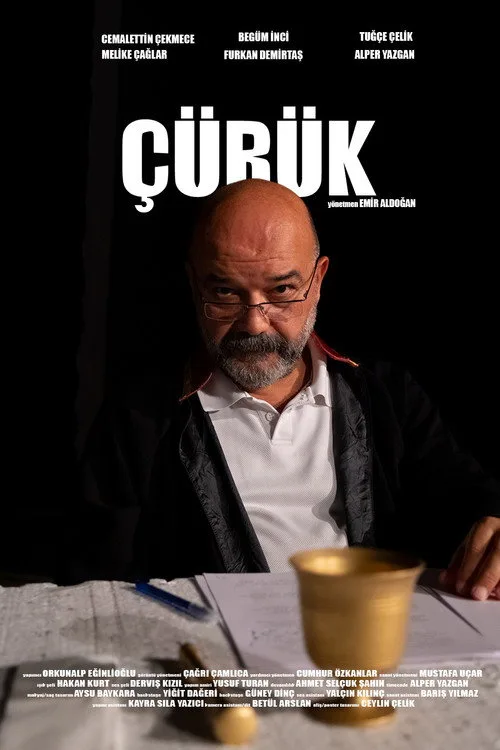 Çürük film posteri