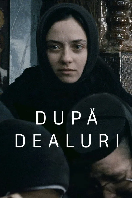 Tepelerin Ardında film posteri