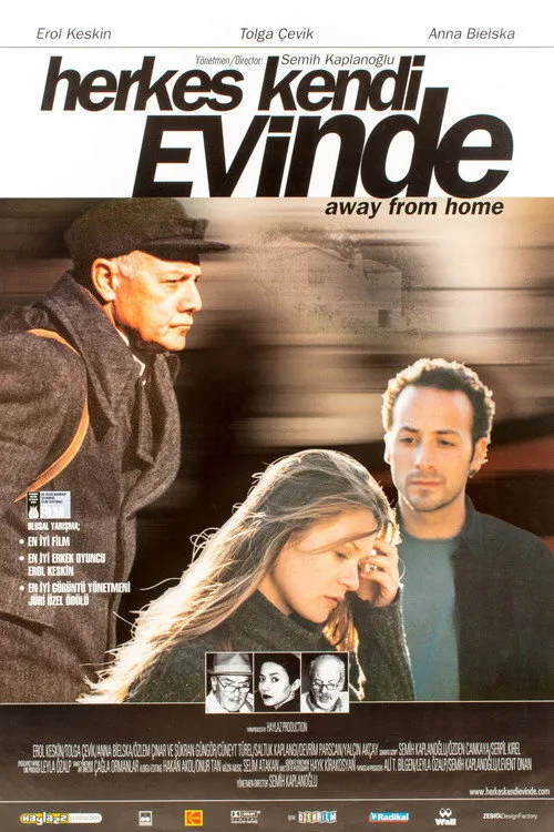 Herkes Kendi Evinde film posteri
