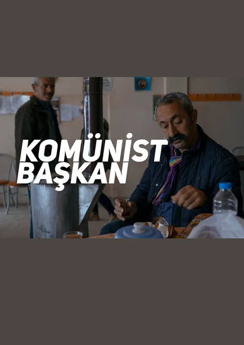 Komünist Başkan film posteri